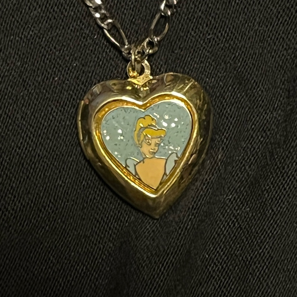 Authentic Y2K Disney Parks Cinderella Locket